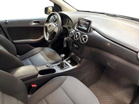 Mercedes-Benz B vaihtoauto