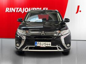Mitsubishi Outlander PHEV vaihtoauto