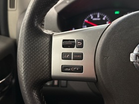 Nissan Navara vaihtoauto