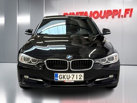 BMW 320 vaihtoauto