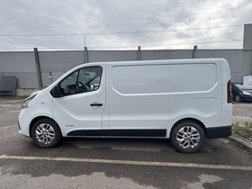 Renault Trafic vaihtoauto