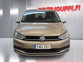 Volkswagen Touran vaihtoauto