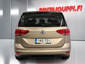 Volkswagen Touran vaihtoauto
