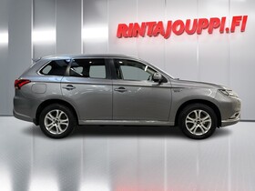 Mitsubishi Outlander PHEV vaihtoauto