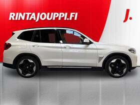 BMW iX3 vaihtoauto