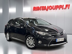 Toyota Auris vaihtoauto