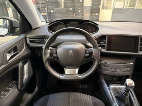 Peugeot 308 vaihtoauto