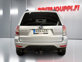 Subaru Forester vaihtoauto