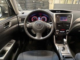 Subaru Forester vaihtoauto