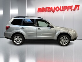 Subaru Forester vaihtoauto