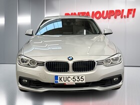 BMW 330 vaihtoauto