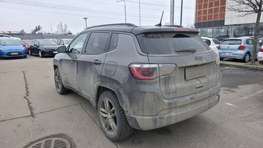 Jeep Compass vaihtoauto