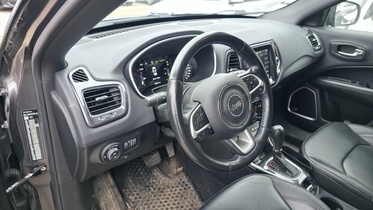 Jeep Compass vaihtoauto