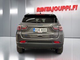 Jeep Compass vaihtoauto
