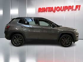Jeep Compass vaihtoauto