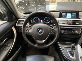 BMW 320 vaihtoauto