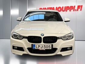 BMW 330 vaihtoauto