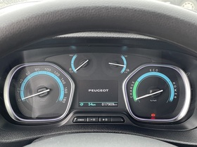 Peugeot e-Expert vaihtoauto