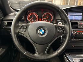 BMW 320 vaihtoauto