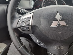 Mitsubishi L200 vaihtoauto