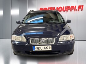 Volvo V70 vaihtoauto