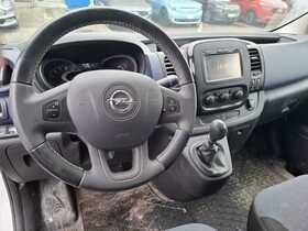 Opel Vivaro vaihtoauto