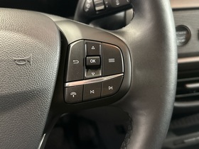 Ford Transit Courier vaihtoauto