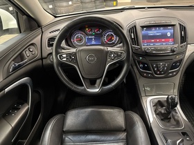 Opel Insignia vaihtoauto