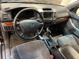 Toyota Land Cruiser vaihtoauto