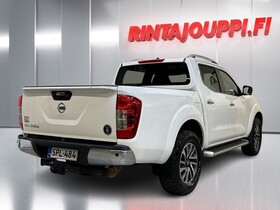 Nissan Navara vaihtoauto