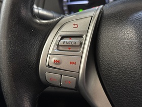 Nissan Navara vaihtoauto