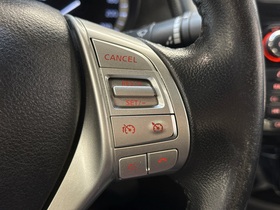 Nissan Navara vaihtoauto