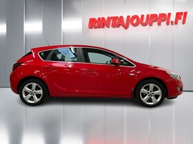 Opel Astra vaihtoauto