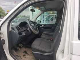 Volkswagen Caravelle vaihtoauto