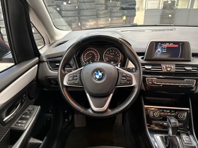 BMW 225 vaihtoauto