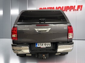 Toyota Hilux vaihtoauto