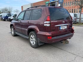 Toyota Land Cruiser vaihtoauto