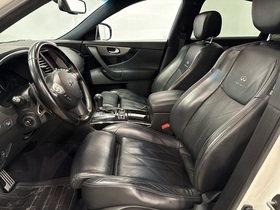 Infiniti FX30d vaihtoauto