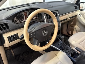 Mercedes-Benz B vaihtoauto