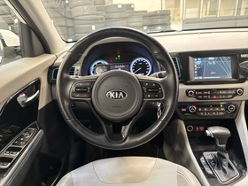 Kia Niro plug-in vaihtoauto