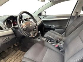 Mitsubishi Lancer vaihtoauto