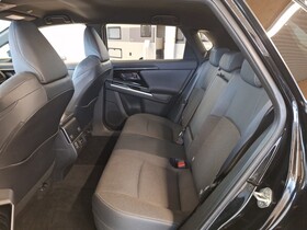 Toyota bZ4X vaihtoauto