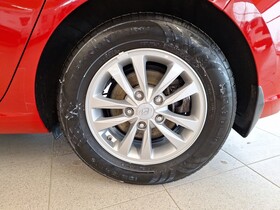 Hyundai i30 5d vaihtoauto