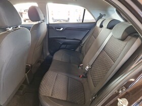Kia Rio vaihtoauto
