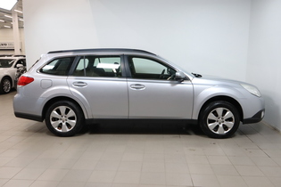 Subaru Legacy vaihtoauto