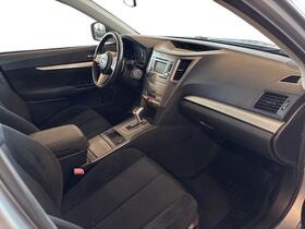 Subaru Legacy vaihtoauto