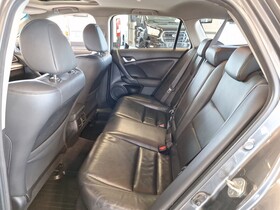 Honda Accord vaihtoauto