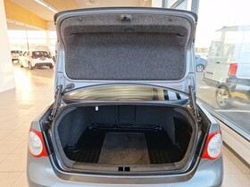 Volkswagen Jetta vaihtoauto