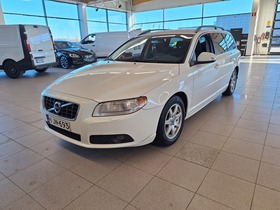 Volvo V70 vaihtoauto