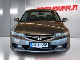 Honda Accord vaihtoauto